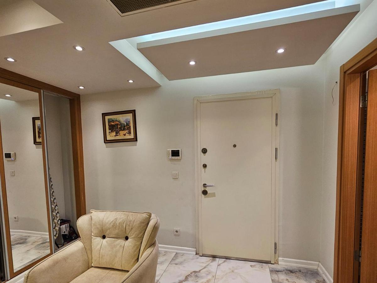 Perfect Taksim, 2 Bedroom, Pool, Gym, Sauna