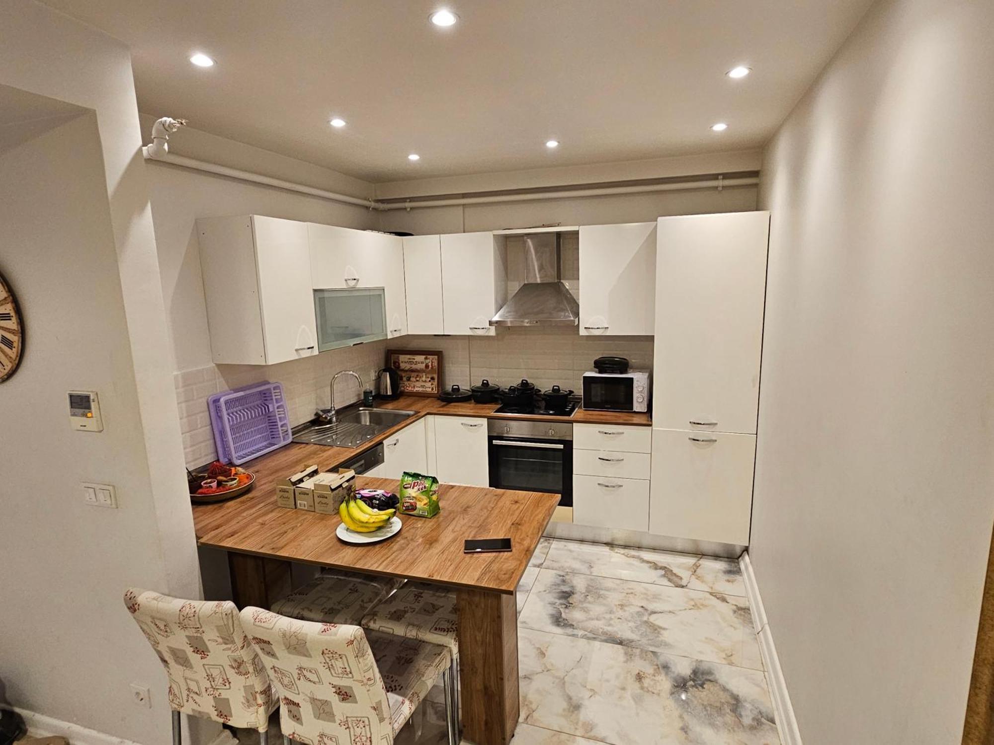 Perfect Taksim, 2 Bedroom, Pool, Gym, Sauna *