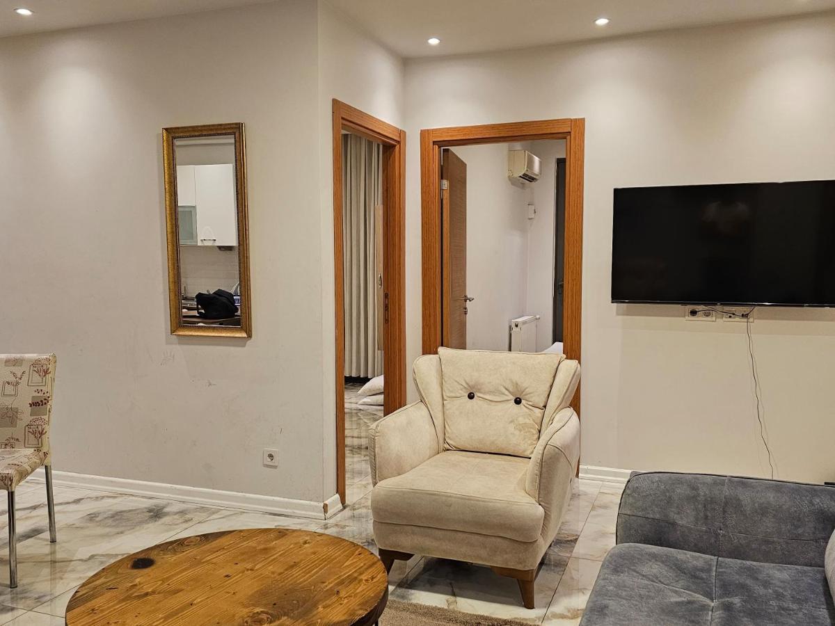 Perfect Taksim, 2 Bedroom, Pool, Gym, Sauna