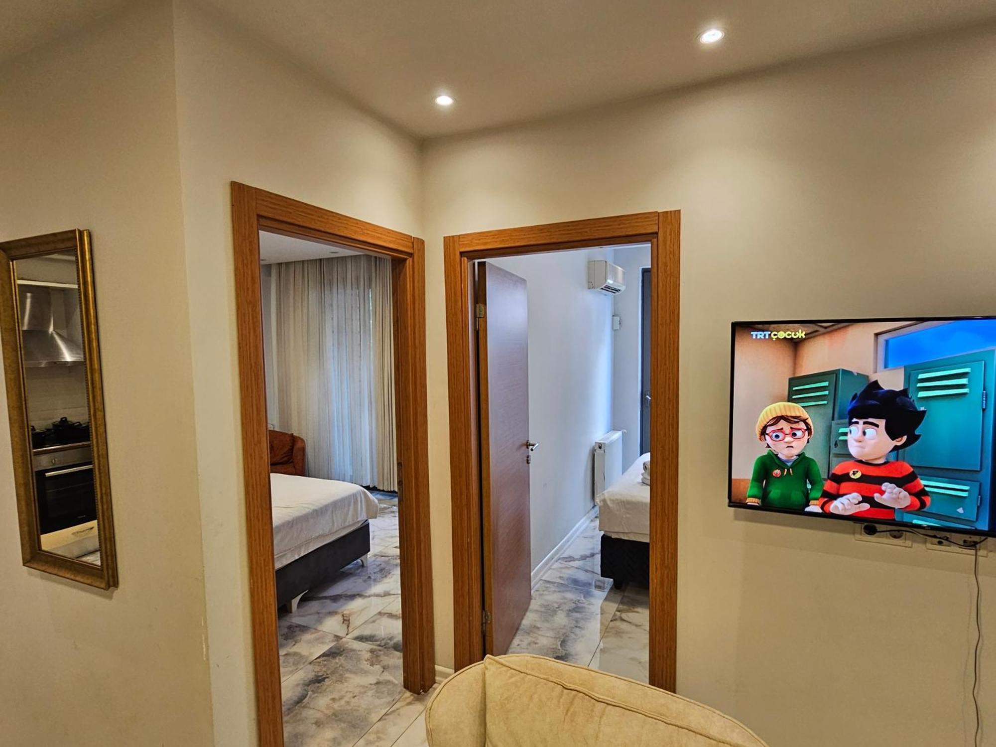 Apartment Perfect Taksim, 2 Bedroom, Pool, Gym, Sauna *